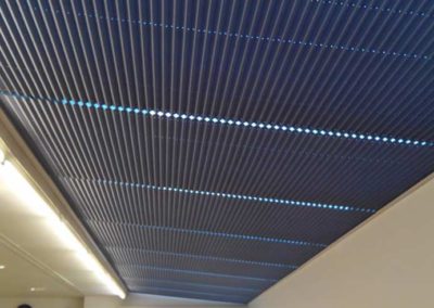 instalacion de cortinas plisadas motorizadas pamplona lamitek centro salud