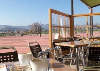 instalacion de toldo en pamplona terraza bar