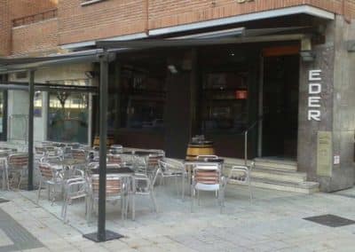 instalacion de toldos pamplona bar eder